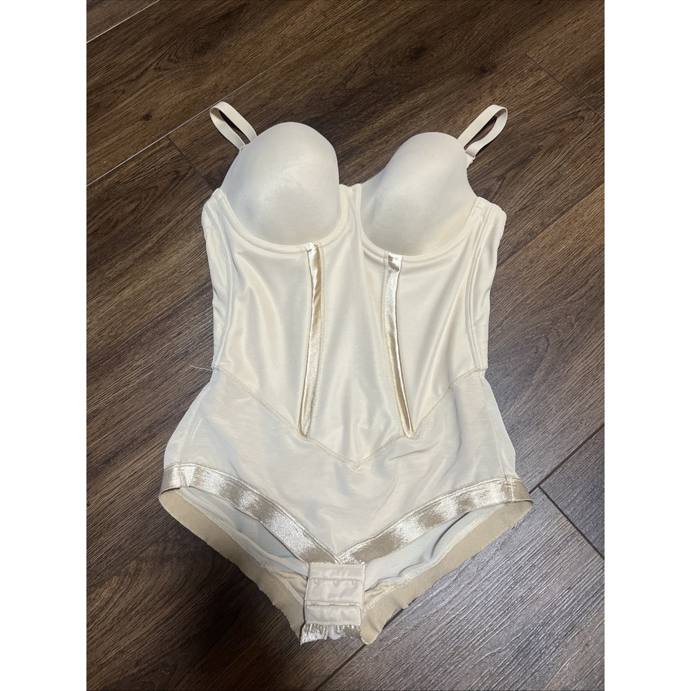Maidenform Bodysuit Womens 36C Beige Strapless Underwired Shapewear 1256